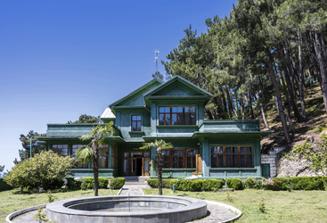 Similar image 21001675