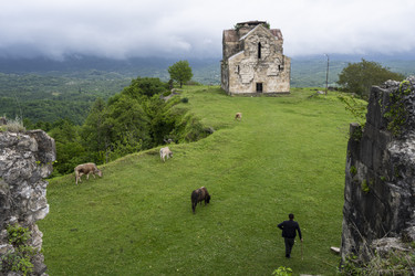 Similar image 21001693