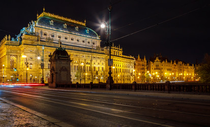 Similar image 21000068