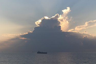 Similar image 21001398