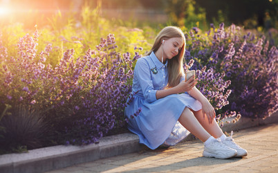 Similar image 20998076