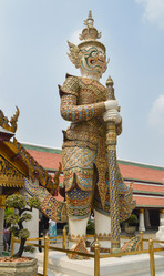 Similar image 21000002