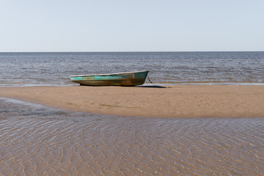 Similar image 21005280