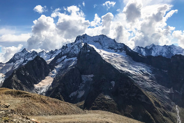 Similar image 21076309