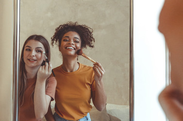 Similar image 21054368