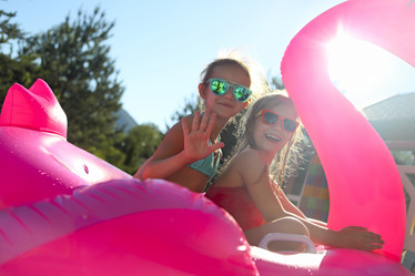 Similar image 21057614