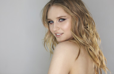 Similar image 21057630