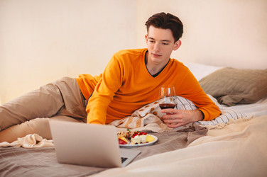 Similar image 21060000