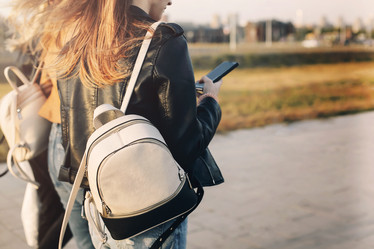 Similar image 21050370