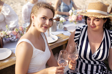 Similar image 21050375