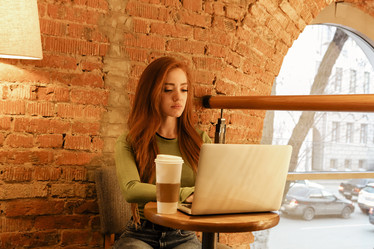 Similar image 21044345