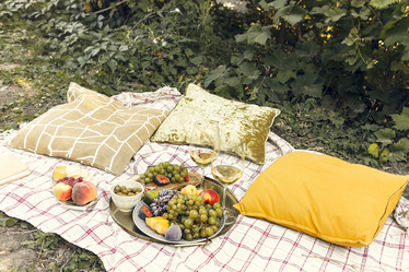 Similar image 21044347