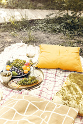 Similar image 21044349