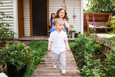 Similar image 21044375