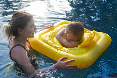 Similar image 21029180