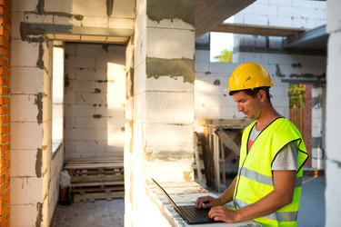 Similar image 21035716