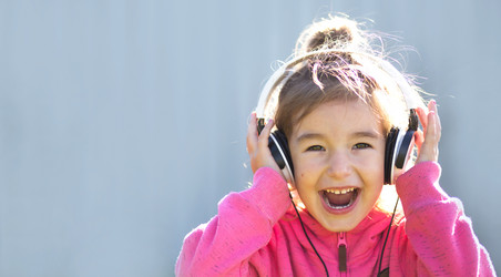 Similar image 21043343