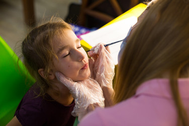 Similar image 21052084