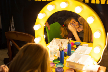 Similar image 21052085