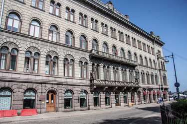 Similar image 21041300