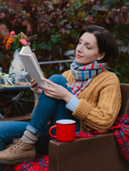 Similar image 21051398