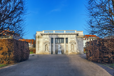 Similar image 21032544