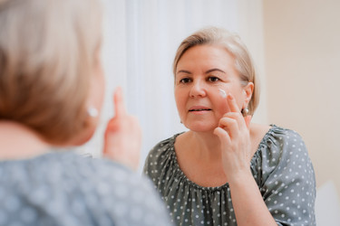 Similar image 21052899