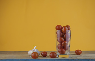 Similar image 21033875