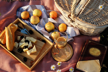 Similar image 21035196