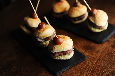 Similar image 21027346