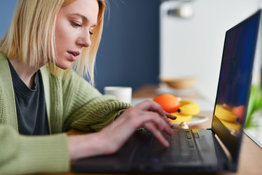 Similar image 21058038