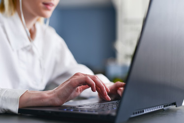 Similar image 21058055