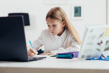 Similar image 21058075