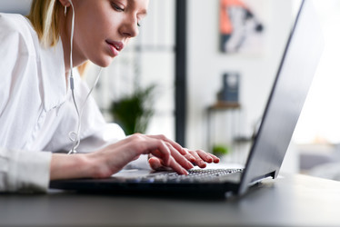 Similar image 21058135