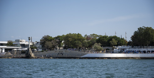 Similar image 21035903