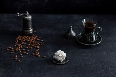 Similar image 21037347