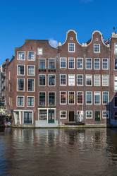 Similar image 21042377