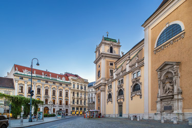 Similar image 21033771