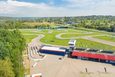 Similar image 21033780