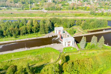 Similar image 21035278