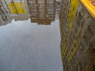 Similar image 21073352