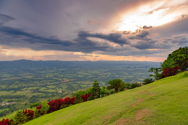 Similar image 21028358