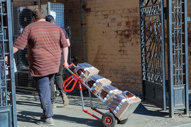 Similar image 21028387