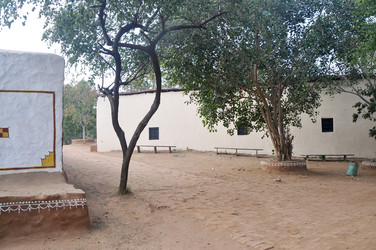 Similar image 21056056