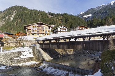 Similar image 21026739