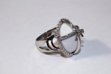 Similar image 21056075