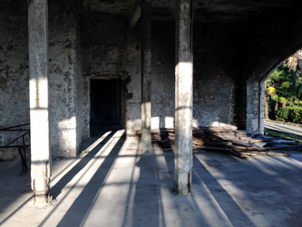 Similar image 21056095