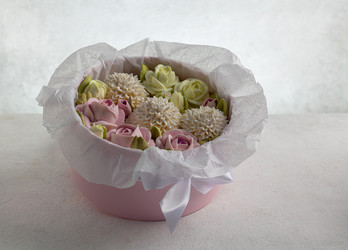 Similar image 21037340