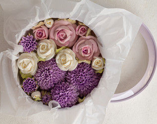 Similar image 21037345