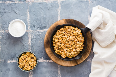 Similar image 21075046